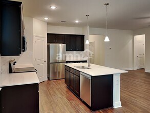 2820 Ponds Trl in St. Cloud, FL - Building Photo - Building Photo