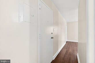 3207 11th Pl SE in Washington, DC - Building Photo - Building Photo