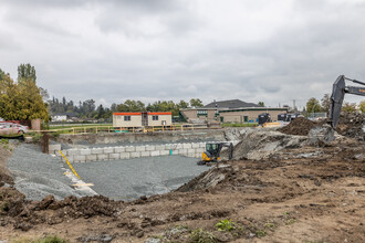 Chronicle in Surrey, BC - Building Photo - Building Photo