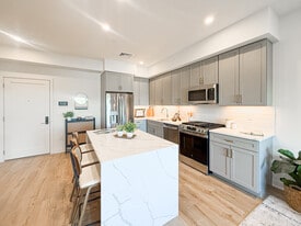 17 Argyle St, Unit 1 in Boston, MA - Building Photo