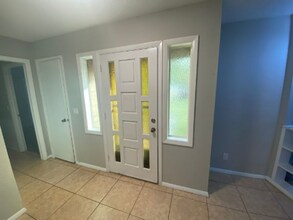 268 Newcomb St in New Smyrna Beach, FL - Building Photo - Building Photo