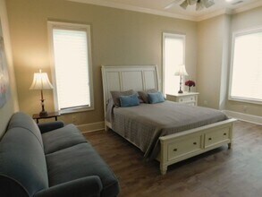 25 Richfield Way in Hilton Head Island, SC - Building Photo - Building Photo