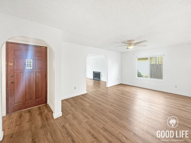 10865 Deering St in San Diego, CA - Building Photo - Building Photo