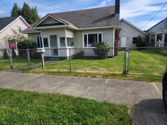 property at 114 W Emerson Ave