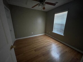 112 Saluda Woods Ct in West Columbia, SC - Building Photo - Building Photo