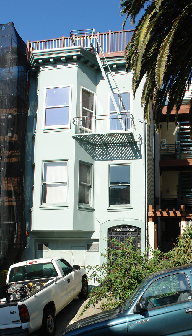 434 Greenwich St in San Francisco, CA - Building Photo - Building Photo