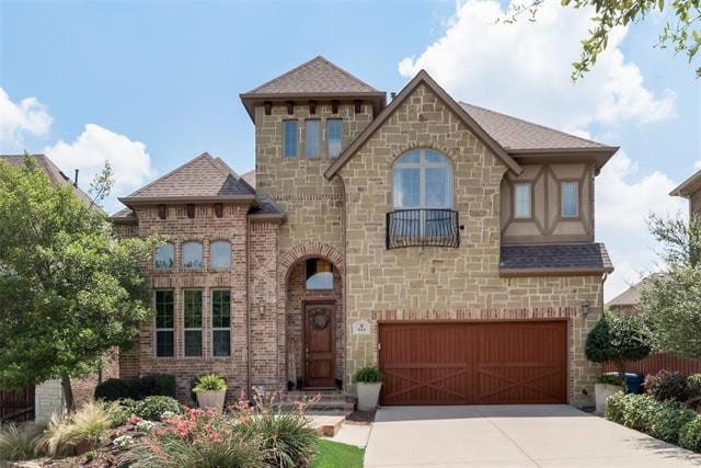 property at 814 Calcot Dr