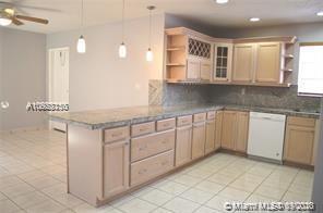 2476 SW 17th St-Unit -2476 in Miami, FL - Building Photo - Building Photo