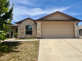 426 Goddard in Kyle, TX - Building Photo