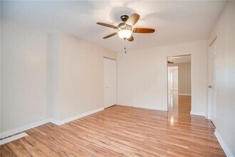 1425 Porterfield St in Pittsburgh, PA - Building Photo - Building Photo