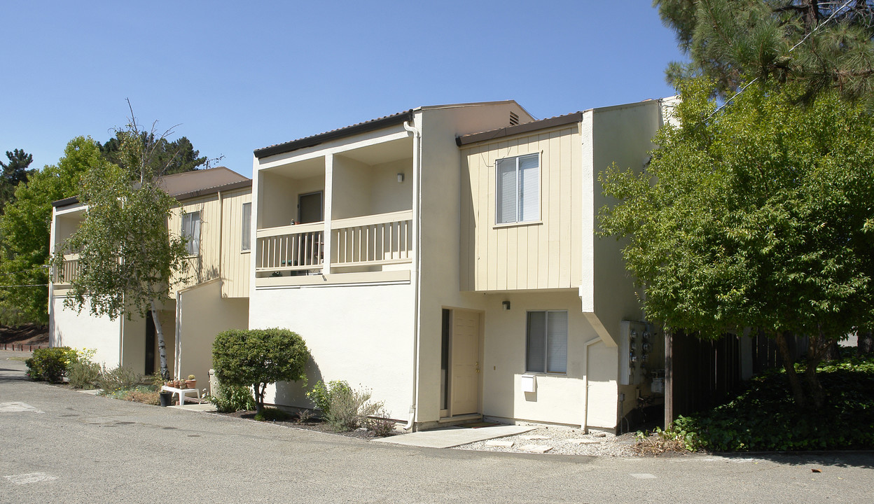 429 Rincon Rd in El Sobrante, CA - Foto de edificio