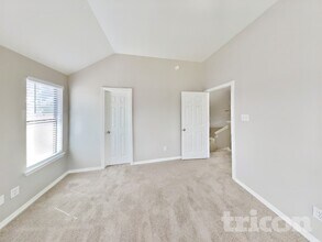 963 Oak Lynn Dr in Willis, TX - Building Photo - Building Photo