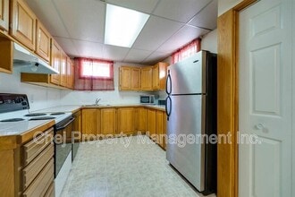 14723-14787 87 Ave NW in Edmonton, AB - Building Photo - Building Photo