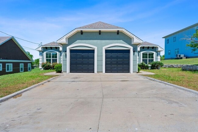 property at 404 Mesa Dr