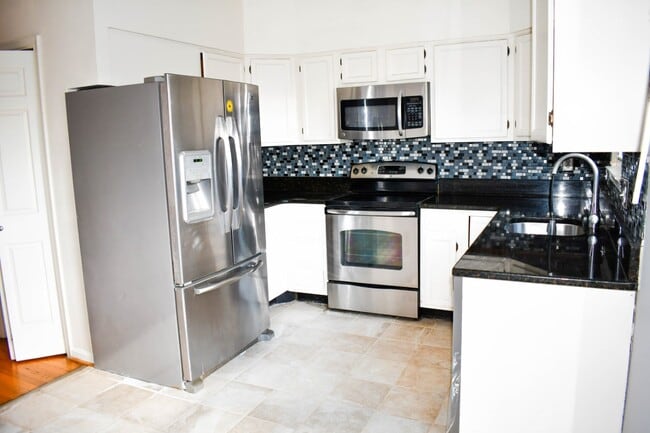 948 S Rolfe St in Arlington, VA - Building Photo - Building Photo