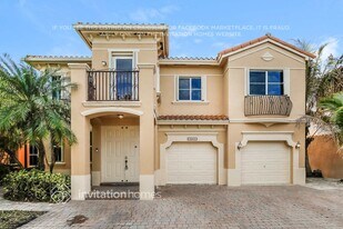 3066 SW 155th Ave, Unit Valencia in Miami, FL - Building Photo