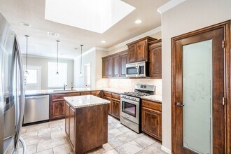 6969 King Ranch Rd in Odessa, TX - Building Photo - Building Photo