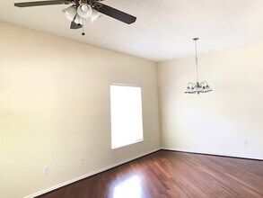 4440 Waterside Pointe Cir in Orlando, FL - Building Photo - Building Photo