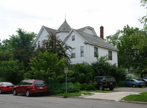 419 N State St in Ann Arbor, MI - Building Photo - Building Photo