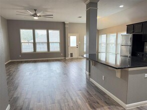 2483 Santa Barbara Loop in Round Rock, TX - Building Photo - Building Photo