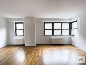 E 89 St, Unit 7H in New York, NY - Building Photo - Building Photo