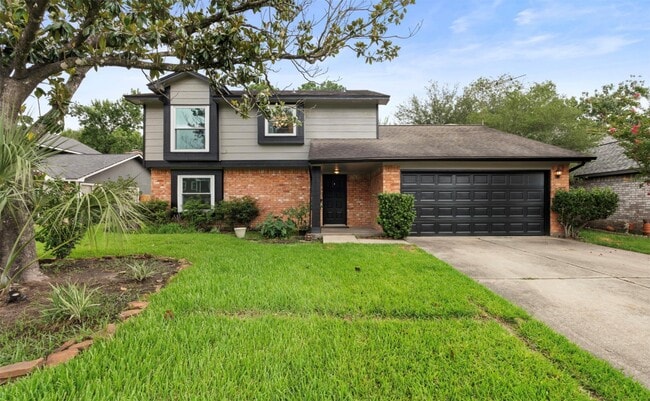 property at 25510 Chapel Ridge Ln