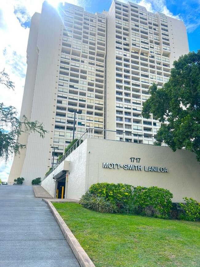 property at 1717 Mott Smith Dr