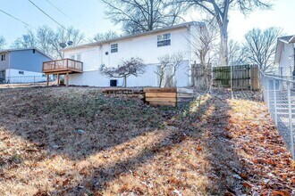 3633 Shores Dr in St. Louis, MO - Building Photo - Building Photo