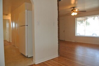 5561 Niagara St in Commerce City, CO - Building Photo - Building Photo