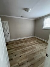 327 Wheeler Ave in High Point, NC - Building Photo - Building Photo