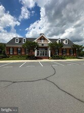 23810 Hopewell Manor Terrace in Brambleton, VA - Building Photo - Building Photo