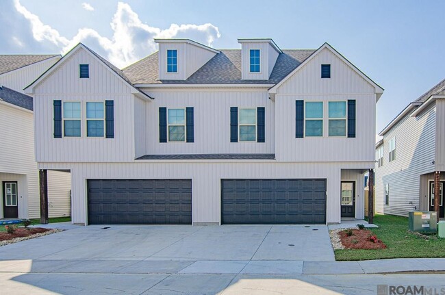 5618 Cottage Lake Dr in Baton Rouge, LA - Building Photo - Building Photo