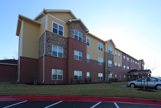 Parallel Senior Villas in Kansas City, KS - Building Photo - Building Photo