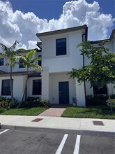 23424 SW 127th Pl in Homestead, FL - Building Photo - Building Photo
