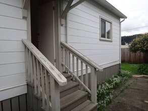 1554 H St in Arcata, CA - Building Photo - Building Photo