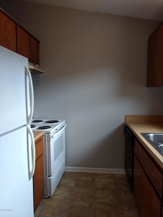 1456 Gifford Ave-Unit -B in Orange Park, FL - Building Photo - Building Photo