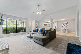 9131 Big Bethel Dr in San Antonio, TX - Building Photo - Building Photo