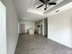 7815 N 58th St-Unit -4 in Mission, TX - Building Photo - Building Photo