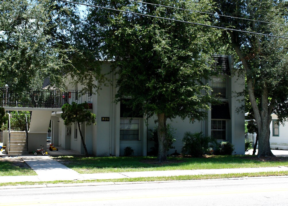 706 N Ingraham Ave in Lakeland, FL - Building Photo