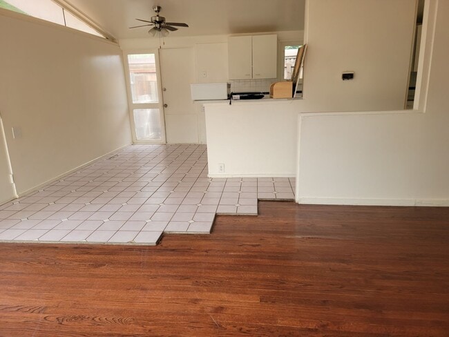 2340 S Newton St in Denver, CO - Building Photo - Building Photo