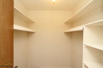 Ramblewood Apartments in Lansing, MI - Building Photo - Interior Photo