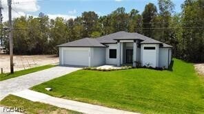 2200 SW 32nd St in Cape Coral, FL - Building Photo