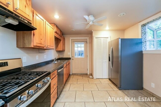 property at 1914 E Monument St