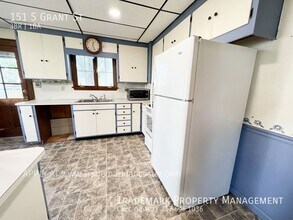 151 S Grant St in Manheim, PA - Building Photo - Building Photo