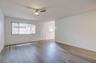 1105 E 3rd Ave in Escondido, CA - Building Photo - Building Photo