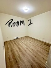 2635 King George Blvd in Surrey, BC - Building Photo - Building Photo