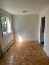 110 Rue Turenne in Châteauguay, QC - Building Photo - Building Photo