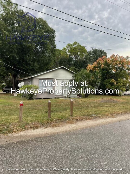 409 Senate St in Auburndale, FL - Building Photo