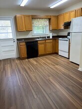 8686 Bowden St in Douglasville, GA - Foto de edificio - Building Photo