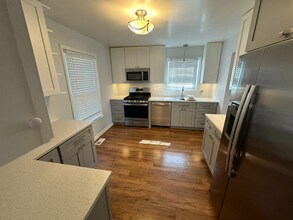 7457 Brighouse Ct in Alexandria, VA - Building Photo - Building Photo
